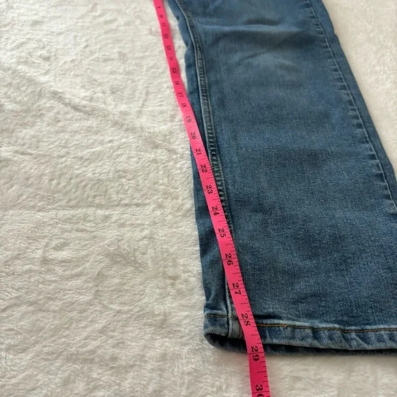 Levi’s 506 Men’s Straight Leg Jeans Size 33X30 Medium Wash - Picture 8 of 15